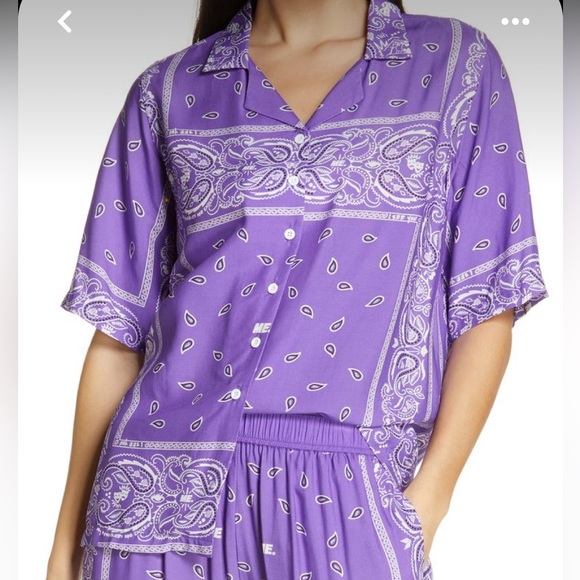 Melody Ehsani Staycation Bandana Print Short Sleeve Button-Up Top - Picture 9 of 9